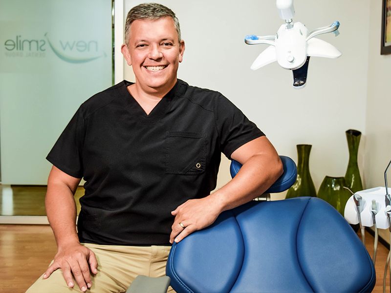 Mario Bonilla DDS - Dental Implants Costa Rica 